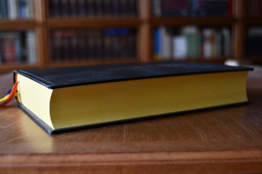 Kirchenbuch für die evangelische Kirche in Württemberg. Dritter Teil Predigttexte. Ausgabe 1959.