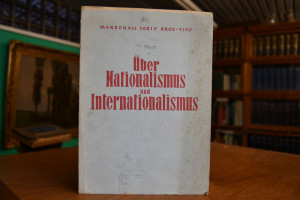 Über Nationalismus und Internationalismus.
