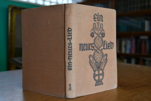 Ein neues Lied. Ein Liederbuch für die deutsche...