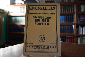 Ein Weg zum ewigen Frieden.