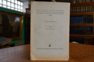 Verwaltungslehre und Verwaltungsrecht.