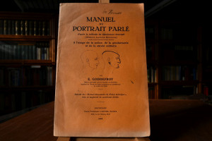 Manuel du portrait parlé d`après la méthode du ...