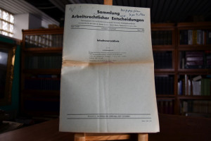 Körperverletzung, Nötigung und Landfriedensbruc...