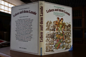 Das grosse Buch vom Leben auf dem Lande. Ein pr...