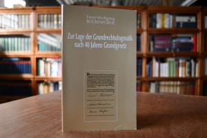Zur Lage der Grundrechtsdogmatik nach 40 Jahren...