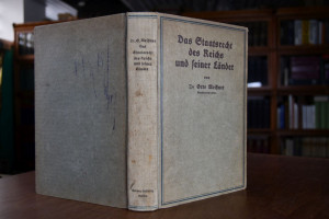 Das Staatsrecht des Reichs und seiner Länder.