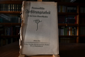 Kommunistische Zerstörungsarbeit in den freien ...