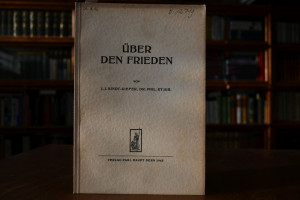 Über den Frieden. Sicht über die vier erhabenst...