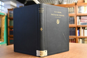 Handbuch der ärztlichen Technik.