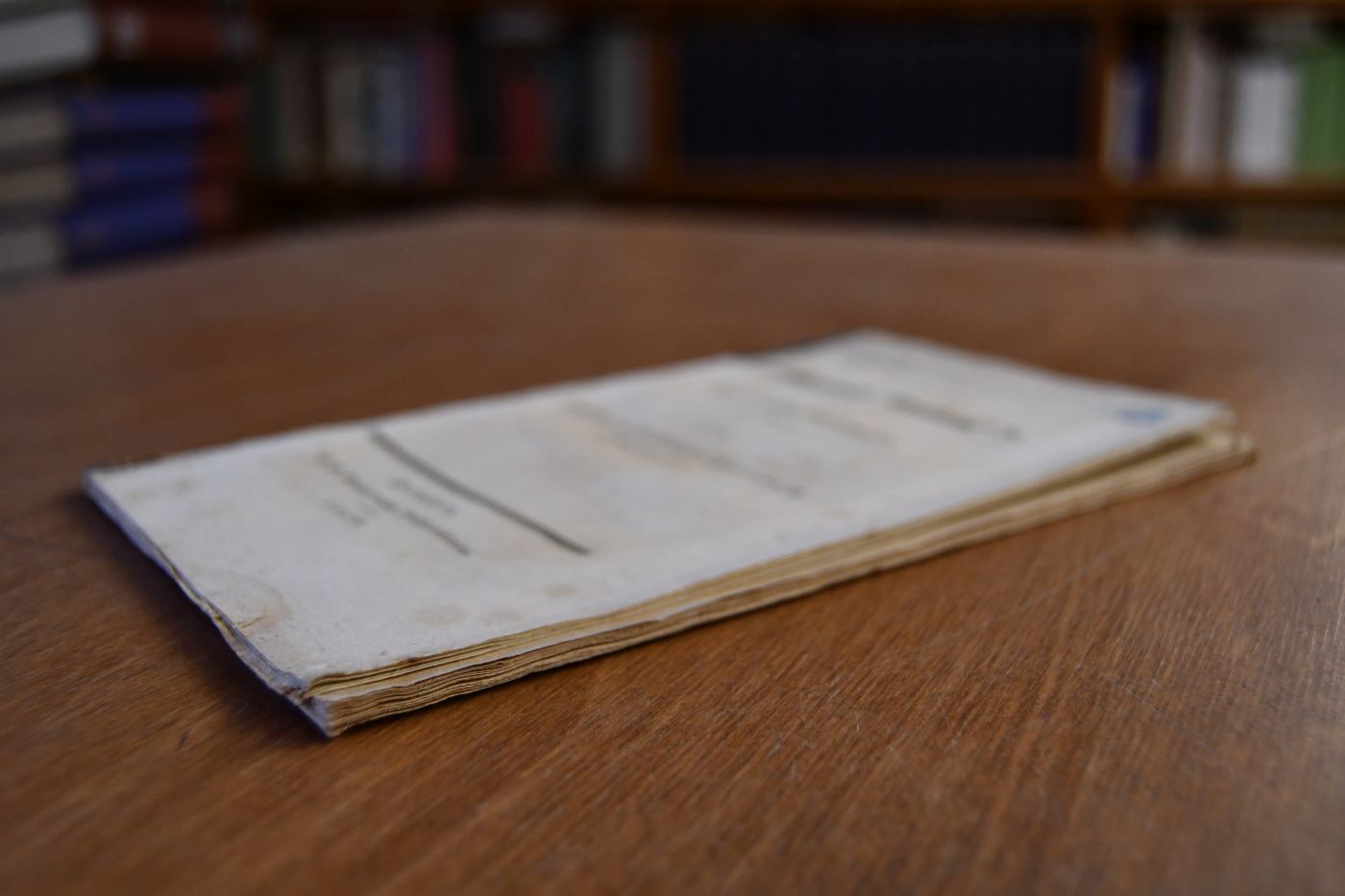 Über Seyn, Nichts und Werden. Einige Zweifel an der Lehre des Herrn Professor Hegel. Beigebunden August Ferdinand Hurlebusch Über die "publicistische Prüfung" etc. des Herrn Professor Brinkmann zu Kiel, Helmstedt, Fleckeisen, 1829, 15 S.