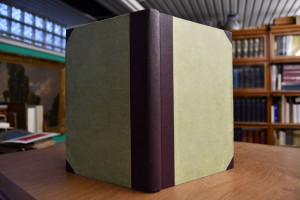 Einführung in die Atomphysik.