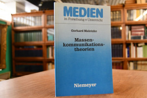Massenkommunikationstheorien.