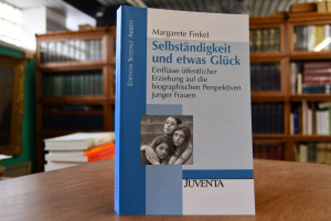 Selbständigkeit und etwas Glück. Einflüsse öffe...