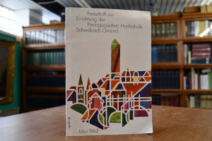 Festschrift zur Errichtung der Pädagogischen Ho...