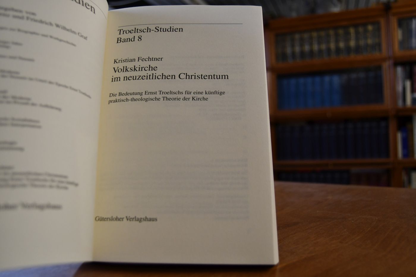 Volkskirche im neuzeitlichen Christentum. Die Bedeutung Ernst Troeltschs für eine künftige praktisch-theologische Theorie der Kirche.