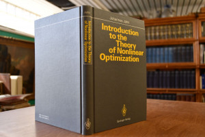 Introduction to the theory of nonlinear optimiz...