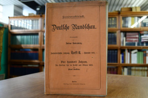 Vor hundert Jahren. Der Berliner Hof im Herbst ...