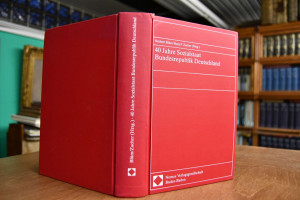 40 [Vierzig] Jahre Sozialstaat Bundesrepublik D...