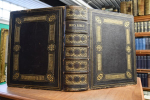The Imperial Illustrated Bible. Containing the ...