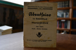 Abendfeier im Arbeitsdienst. Lagerzapfenstreich.