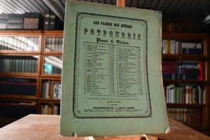 La Traviata. Les Fleurs des Operas. Potpourris ...