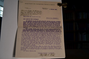 Unterschriebenes, maschinenschriftliches Schrei...