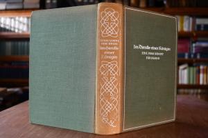 Im Dienste einer Königin. Eine Frau kämpft für ...