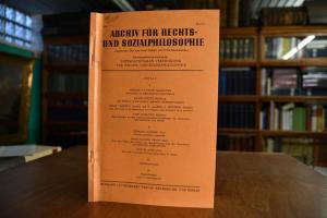 Buchbesprechung Alexander Hollerbach, Der Recht...