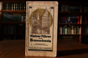 Kleiner Führer durch Braunschweig mit Stadtkart...