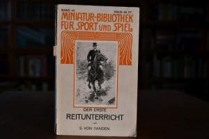 Der erste Reitunterricht.