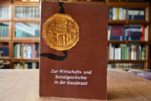 Zur Wirtschafts- und Sozialgeschichte in der St...