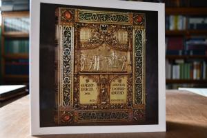 Rudolf Mayer. Medaillen und Metallarbeiten der ...