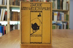 Zweige vom Wegessaum.