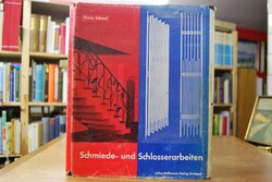 Schmiede- und Schlosserarbeiten. Gestaltete Arb...