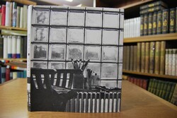 Das Ritschl-Haus. Acht Texte, vier Deutungen.