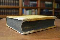 Comentarium De Jure Rerum exhibens in quo Primu...