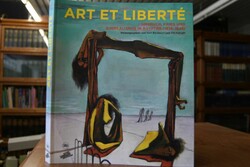 Art et liberté. Umbruch, Krieg und Surrealismus...