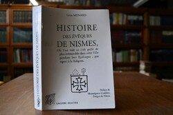 Histoire des Eveques de Nismes.