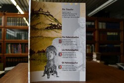 Die Staufer. Ausstellung im Dokumentationsraum ...