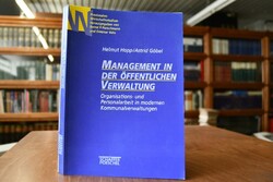 Management in der öffentlichen Verwaltung. Orga...