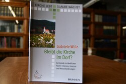 Bleibt die Kirche im Dorf? Gemeinde im ländlich...