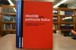 Identität und politische Kultur. [Hans-Georg We...