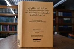 Vorschläge und Berichte zur Reform des europäis...