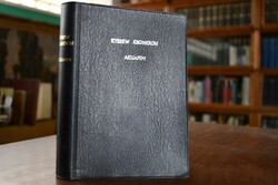 Anyamesem anaa kyerew kronkron akan kasa mu. Th...