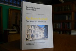 Sachsen-Anhalt. Eine politische Landeskunde.