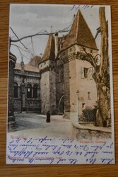 Neuchatel. Entree du chateau.