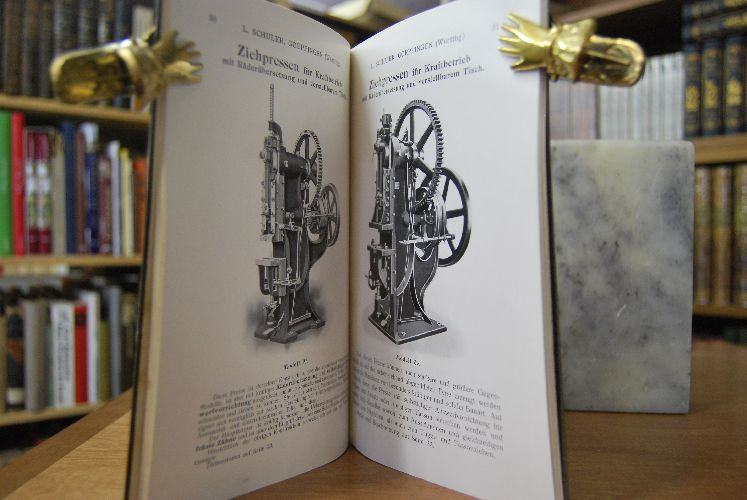 Sonder-Katalog über Revolver-, Kurbel- und Ziehpressen. Verkaufskatalog der Louis Schuler Werkzeugmaschinenfabrik Göppingen.