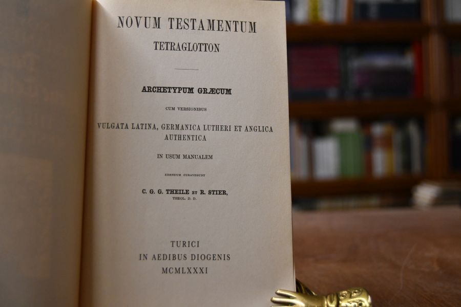 Novum testamentum tetraglotton archetypum Graecum cum versionibus vulgata Latina, Germanica Lutheri et Anglica authentica.