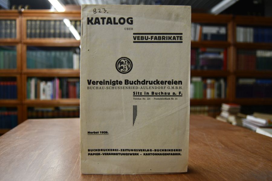 Katalog über Vebu-Fabrikate. Herbst 1929. Vereinigte Buchdruckereien Buchau-Schussenried-Aulendorf.
