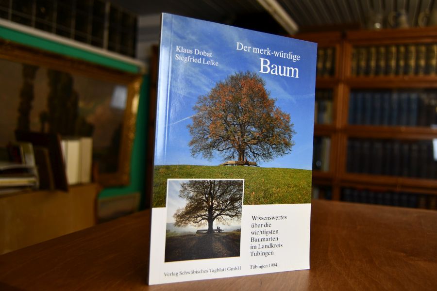 Der merk-würdige Baum. Wissenswertes über die wichtigsten Baumarten im Landkreis Tübingen.